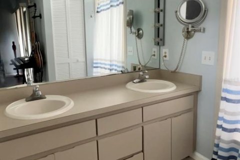 Villa ou maison à louer à Gainesville, Floride: 3 chambres, 152.55 m2 № 1573638 - photo 24