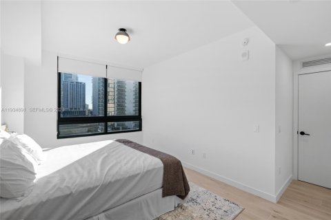 Condo in Miami, Florida, 2 bedrooms  № 2262478 - photo 22