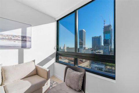 Condo in Miami, Florida, 2 bedrooms  № 2262478 - photo 5