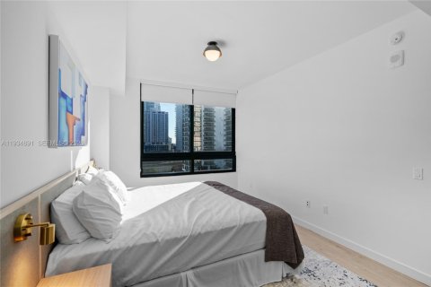 Condo in Miami, Florida, 2 bedrooms  № 2262478 - photo 23