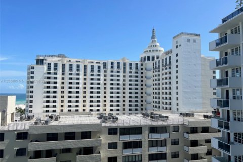 Copropriété à louer à Miami Beach, Floride: 51.1 m2 № 1963060 - photo 30