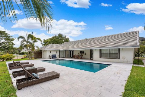 Villa ou maison à louer à Wellington, Floride: 7 chambres, 336.4 m2 № 1099010 - photo 1