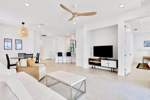 Casa en venta en Nokomis, Florida, 2 dormitorios, 148.83 m2 № 2096886 - foto 11