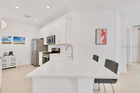 Casa en venta en Nokomis, Florida, 2 dormitorios, 148.83 m2 № 2096886 - foto 16