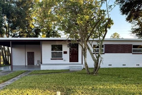Villa ou maison à Orlando, Floride 3 chambres, 120.77 m2 № 2095746