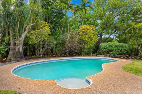 House in South Miami, Florida 3 bedrooms, 153.2 sq.m. № 2073444 - photo 8