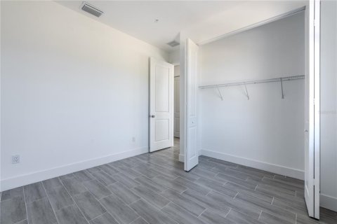 Купить коммерческую недвижимость в Ротонда, Флорида 9 спален, 97.27м2, № 1436149 - фото 22