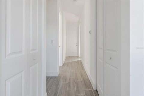 Купить коммерческую недвижимость в Ротонда, Флорида 9 спален, 97.27м2, № 1436149 - фото 16
