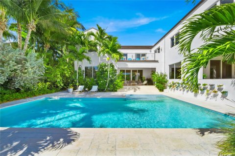 Villa ou maison à vendre à Key Biscayne, Floride: 6 chambres, 746.1 m2 № 1863433 - photo 27