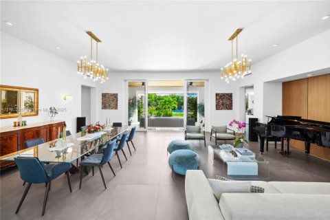 Villa ou maison à vendre à Key Biscayne, Floride: 6 chambres, 746.1 m2 № 1863433 - photo 6