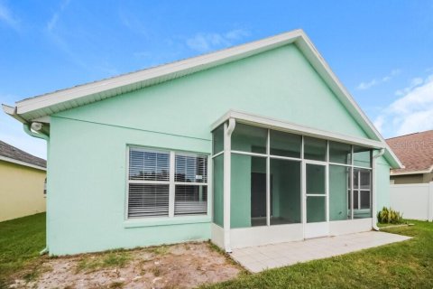 Снять в аренду виллу или дом в Киссимми, Флорида 3 спальни, 142.88м2, № 1905269 - фото 16