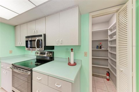 Купить виллу или дом в Венеция, Флорида 3 комнаты, 133.41м2, № 1907396 - фото 16
