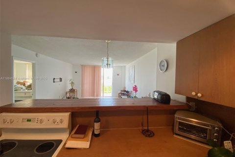 Copropriété à vendre à Miami Beach, Floride: 1 chambre, 72.46 m2 № 2059804 - photo 4