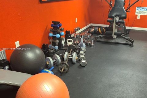 Copropriété à vendre à Miami Beach, Floride: 1 chambre, 72.46 m2 № 2059804 - photo 20