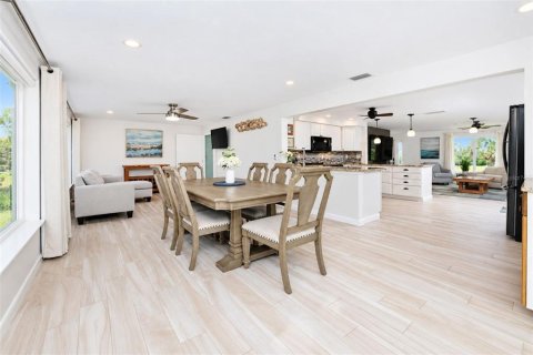Copropriété à vendre à Englewood, Floride: 2 chambres, 122.26 m2 № 2408986 - photo 20