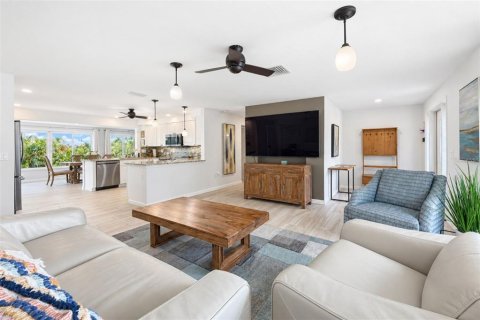 Copropriété à vendre à Englewood, Floride: 2 chambres, 122.26 m2 № 2408986 - photo 12