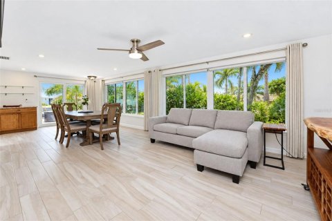 Copropriété à vendre à Englewood, Floride: 2 chambres, 122.26 m2 № 2408986 - photo 15
