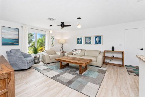 Copropriété à vendre à Englewood, Floride: 2 chambres, 122.26 m2 № 2408986 - photo 11