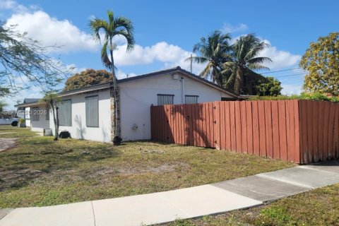 Купить виллу или дом в Майами, Флорида 3 спальни, 185.99м2, № 2044910 - фото 4