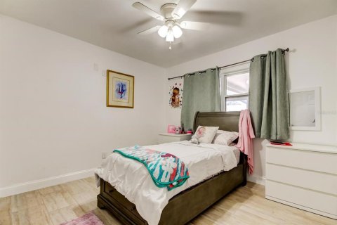 Villa ou maison à vendre à Tampa, Floride: 4 chambres, 209.96 m2 № 1548544 - photo 17