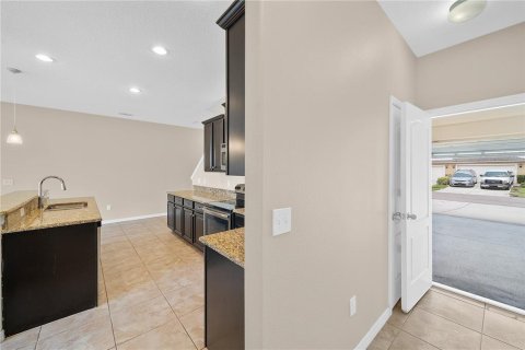 Townhouse in Orlando, Florida 3 bedrooms, 215.44 sq.m. № 1873866 - photo 11