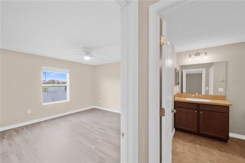 Townhouse in Orlando, Florida 3 bedrooms, 215.44 sq.m. № 1873866 - photo 19