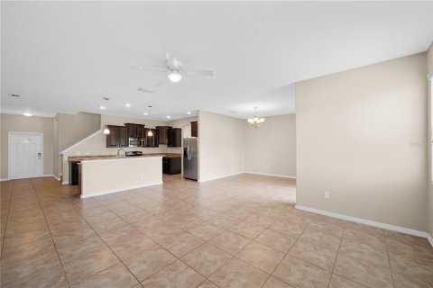 Townhouse in Orlando, Florida 3 bedrooms, 215.44 sq.m. № 1873866 - photo 8