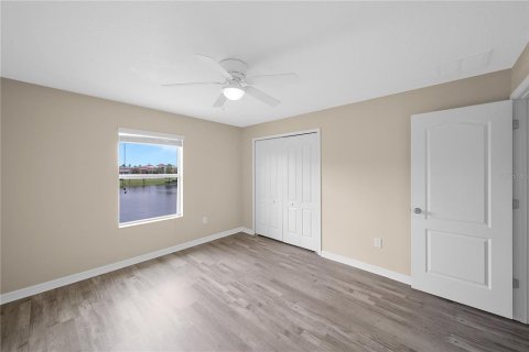 Townhouse in Orlando, Florida 3 bedrooms, 215.44 sq.m. № 1873866 - photo 18