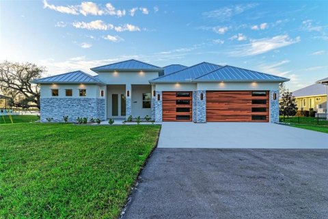 Villa ou maison à vendre à Punta Gorda, Floride: 3 chambres, 220.09 m2 № 2128531 - photo 5