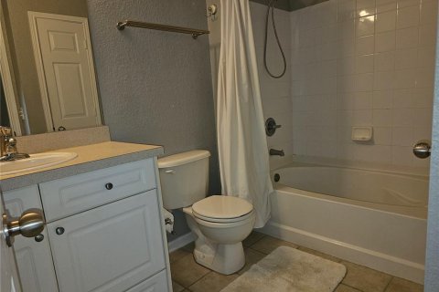 Condo in Clearwater, Florida, 1 bedroom № 2210809 - photo 14