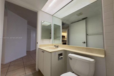 Condominio en alquiler en Homestead, Florida, 2 dormitorios, 99.41 m2 № 1990352 - foto 15