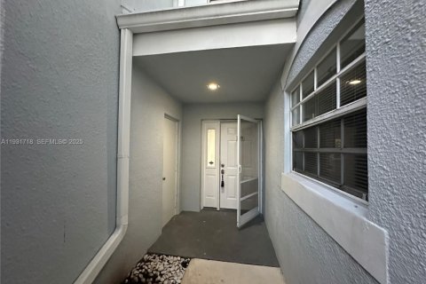 Condominio en alquiler en Homestead, Florida, 2 dormitorios, 99.41 m2 № 1990352 - foto 25