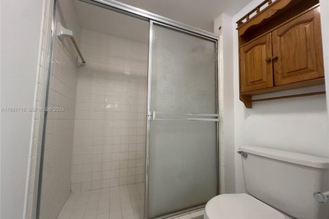 Condominio en alquiler en Homestead, Florida, 2 dormitorios, 99.41 m2 № 1990352 - foto 19