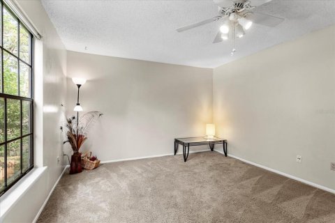Condo in Orlando, Florida, 2 bedrooms  № 1815825 - photo 17