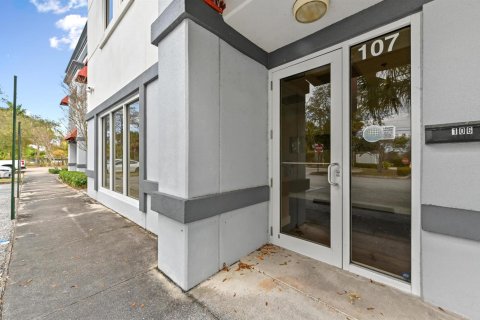 Propiedad comercial en venta en West Palm Beach, Florida № 2158404 - foto 3
