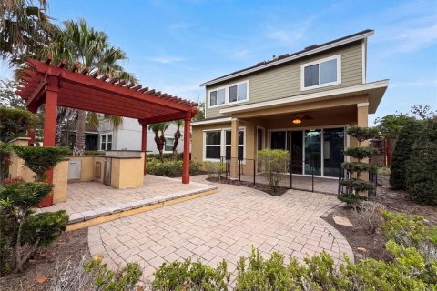 House in Apollo Beach, Florida 3 bedrooms, 200.67 sq.m. № 2203888 - photo 5