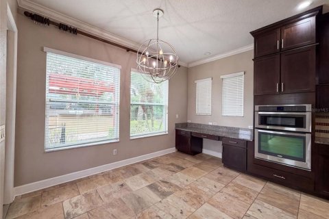 House in Apollo Beach, Florida 3 bedrooms, 200.67 sq.m. № 2203888 - photo 9