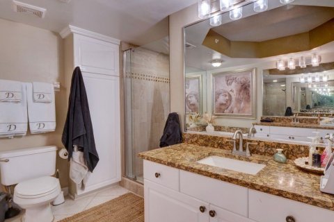 Condo in Daytona Beach, Florida, 3 bedrooms  № 2140139 - photo 26