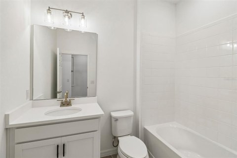 Casa en venta en DeLand, Florida, 4 dormitorios, 195.56 m2 № 2106872 - foto 9
