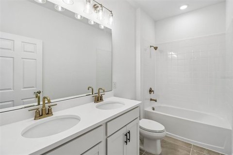 Casa en venta en DeLand, Florida, 4 dormitorios, 195.56 m2 № 2106872 - foto 11