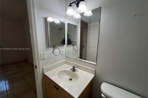 Купить кондоминиум в Хомстед, Флорида 2 спальни, 75.72м2, № 2054753 - фото 14