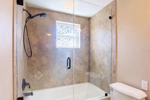 Casa en venta en Port Richey, Florida, 3 dormitorios, 151.34 m2 № 2386537 - foto 24