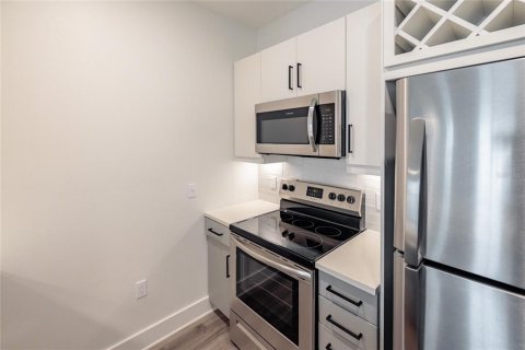 Apartment in Sarasota, Florida 1 bedroom, 63.55 sq.m. № 1551758 - photo 3