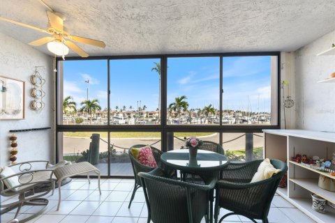 Condominio en venta en Punta Gorda, Florida, 1 dormitorio, 55.09 m2 № 1602384 - foto 24