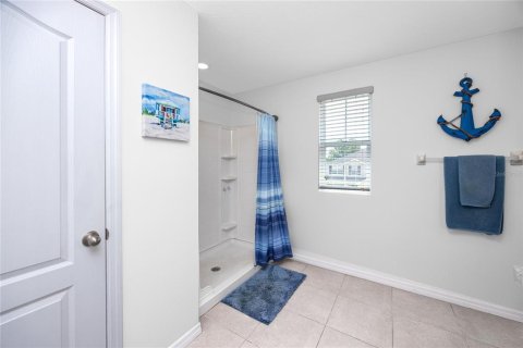 Villa ou maison à louer à Spring Hill, Floride: 4 chambres, 227.7 m2 № 1770146 - photo 24