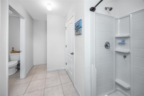 Villa ou maison à louer à Spring Hill, Floride: 4 chambres, 227.7 m2 № 1770146 - photo 26