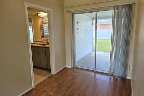 Apartamento en alquiler en Venice, Florida, 2 dormitorios, 91.14 m2 № 1868951 - foto 5