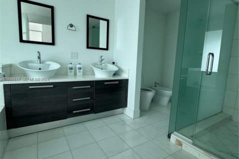 Купить кондоминиум в Авентура, Флорида 2 спальни, 144.18м2, № 1996553 - фото 8