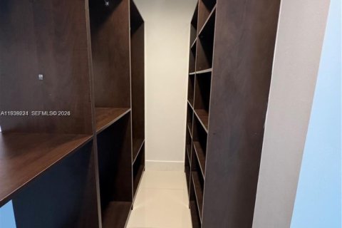 Купить кондоминиум в Авентура, Флорида 2 спальни, 144.18м2, № 1996553 - фото 11