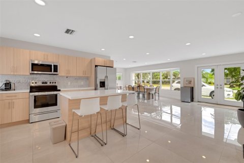 Casa en venta en Hollywood, Florida, 4 dormitorios, 196.58 m2 № 2002414 - foto 13